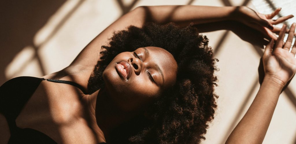 Shadows,Over,A,Sensual,Black,Woman